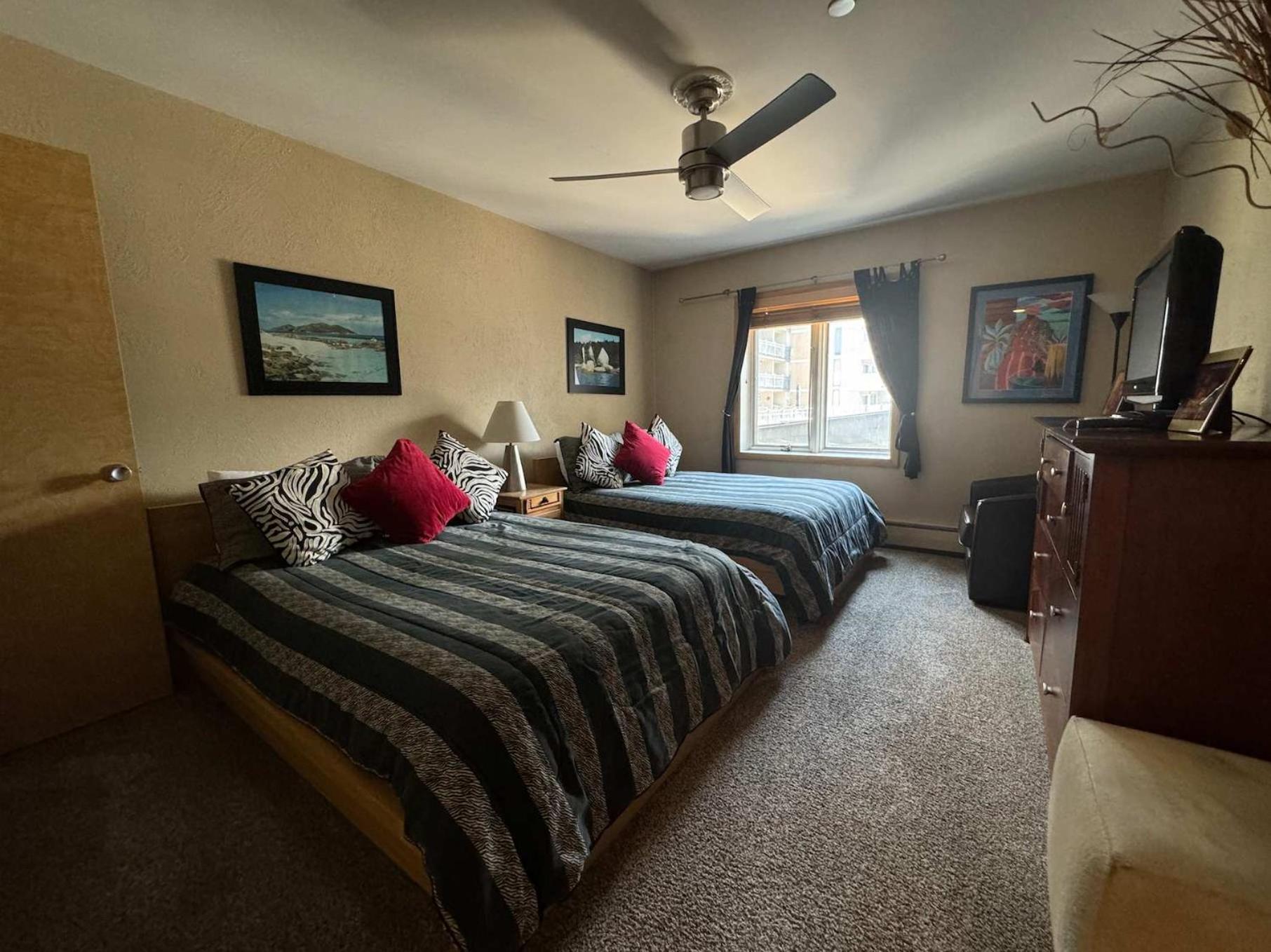 Best Location In The Heart Of Lions Head, Ski Lockers, Jacuzzi And Pool Вейл Экстерьер фото